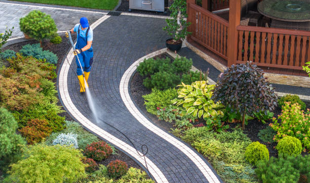 Why Choose Our Certified Pressure Washing Experts for Your Project Needs in North Bellmore, NY?